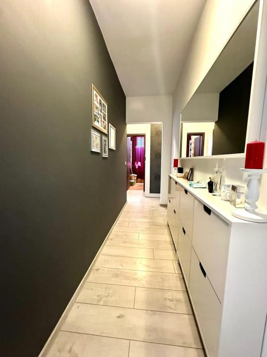  DE INCHIRIAT Apartament 2 camere, 54mp, decomandat - zona Dambovita