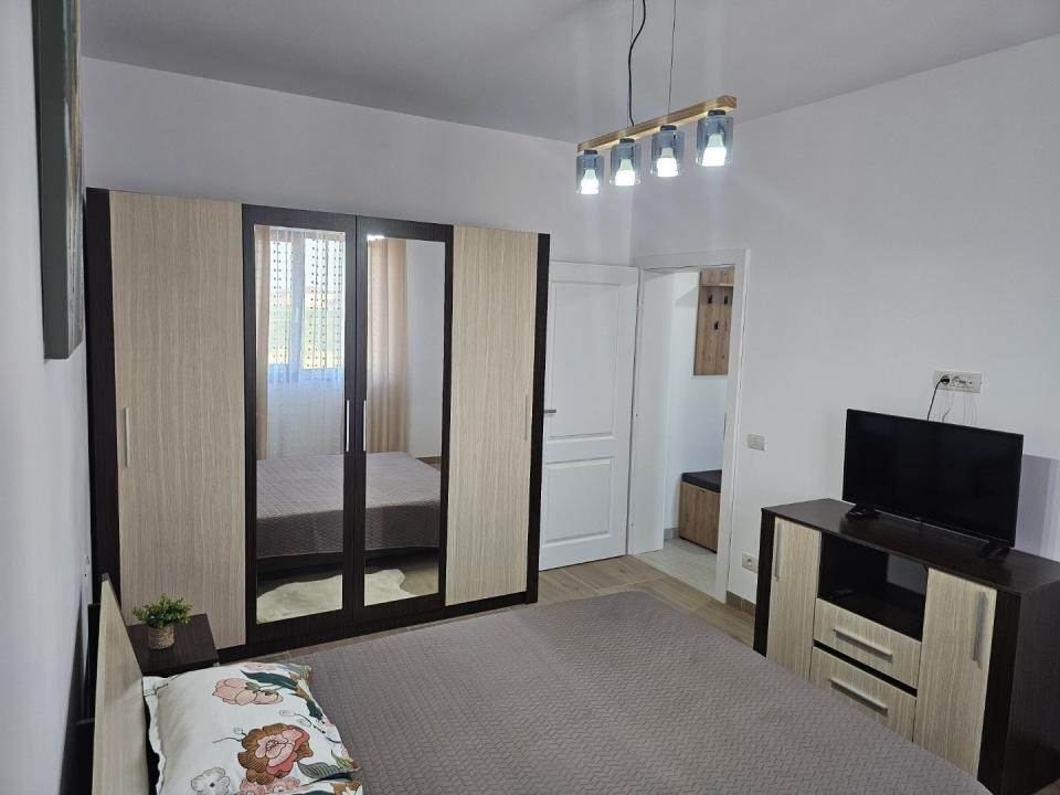  DE INCHIRIAT Apartament 2 camere, decomandat, 54mp, etaj 2 - Giroc