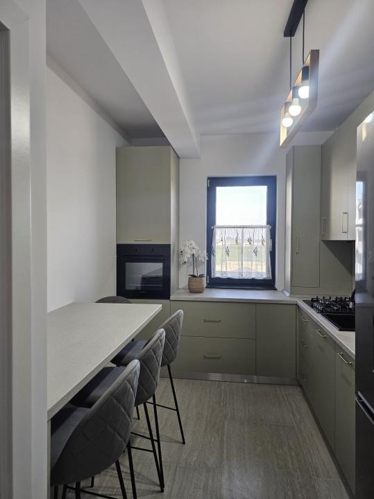  DE INCHIRIAT Apartament 2 camere, decomandat, 54mp, etaj 2 - Giroc