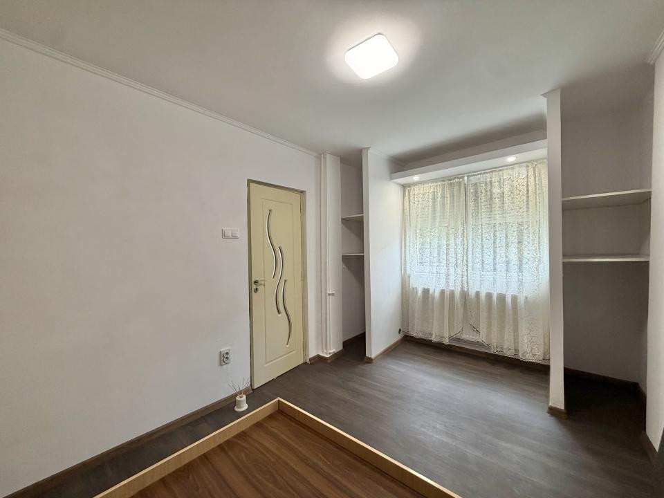 Apartament 2 camere, parter, renovat, zona Girocului