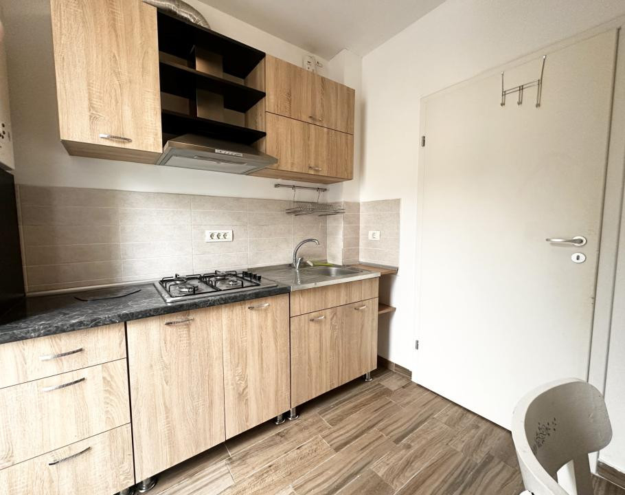 Apartament cu o camera, 50 mp - Complexul Studentesc