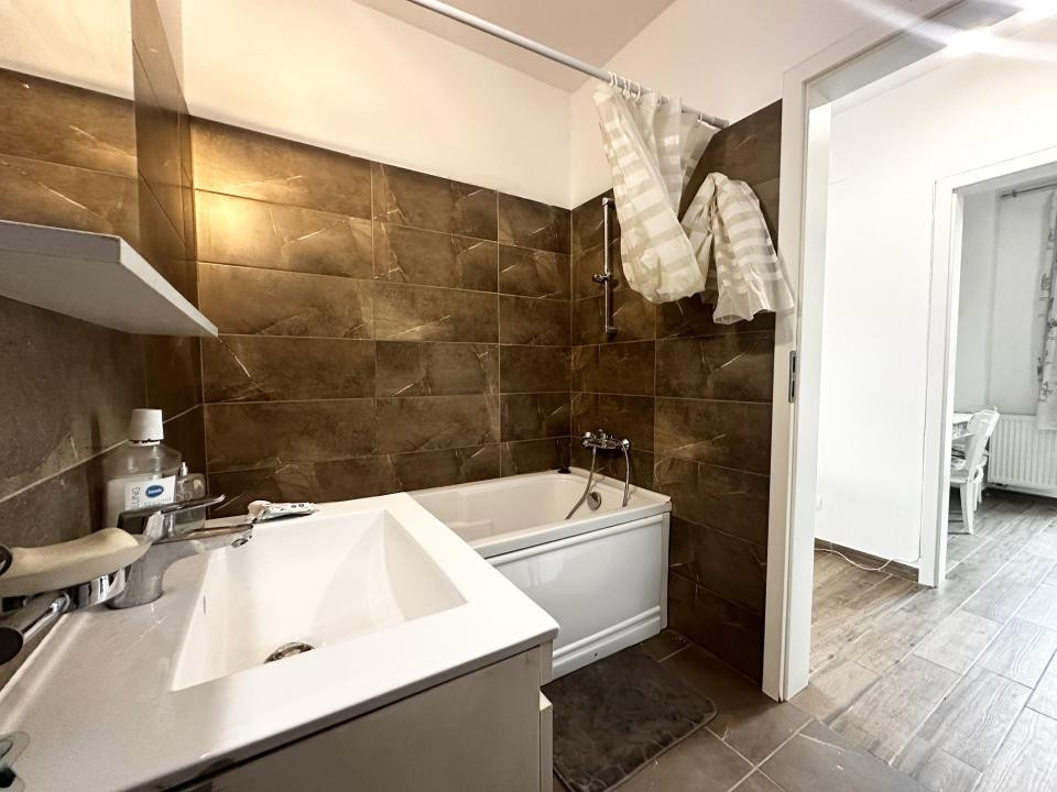 Apartament cu o camera, 50 mp - Complexul Studentesc