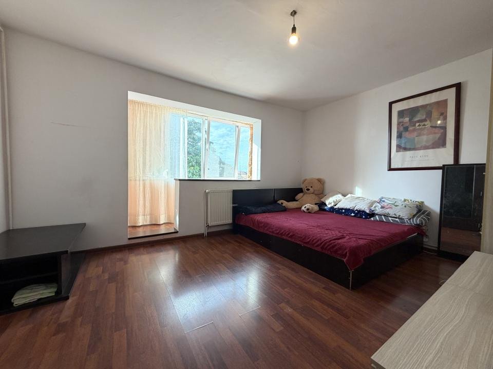 Apartament 3 camere, 69 mp utili, mobilat, utilat, etaj 4 - Cetatii