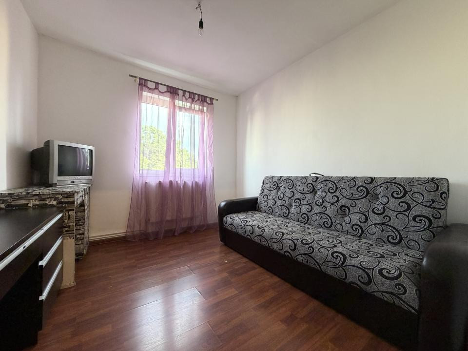 Apartament 3 camere, 69 mp utili, mobilat, utilat, etaj 4 - Cetatii