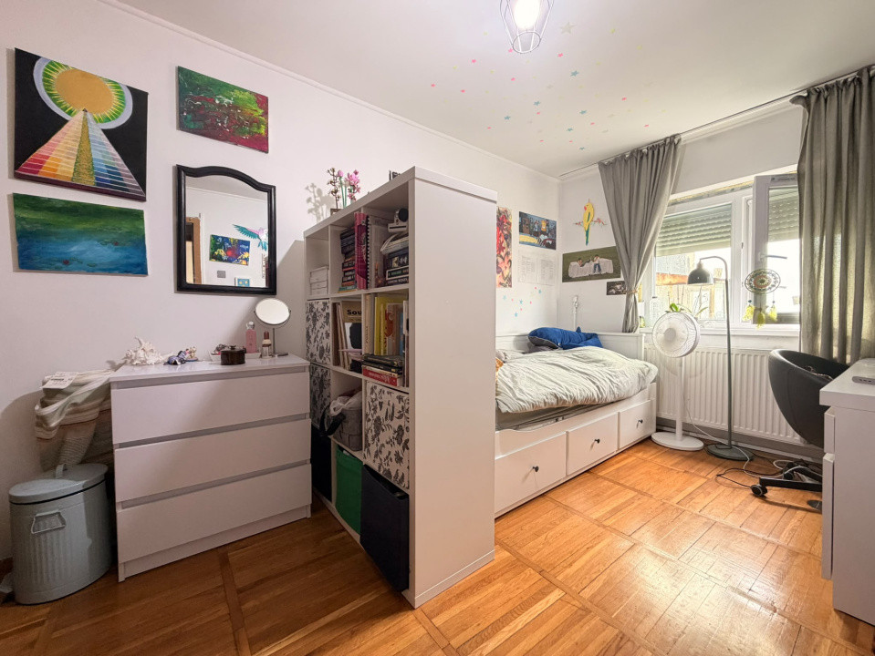 COMISION 0% Apartament cu 3 camere, semidecomandat, etaj 4 - Bucovina