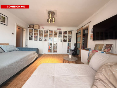 COMISION 0% Apartament cu 3 camere, semidecomandat, etaj 4 - Bucovina