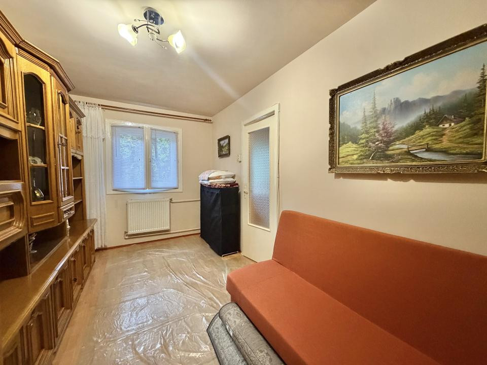 Apartament 2 camere, etaj 2, zona Dacia 