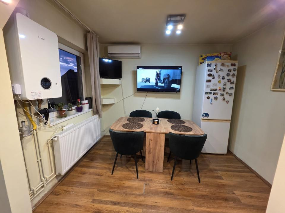 Apartament 2 camere cu priveliste - Complexul Studentesc