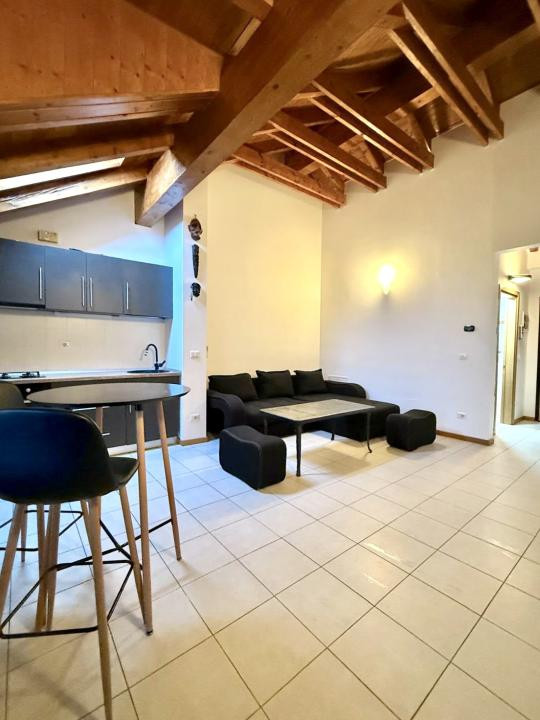 Apartament 1 camera, Open space, 36 mp utili - Dumbravita