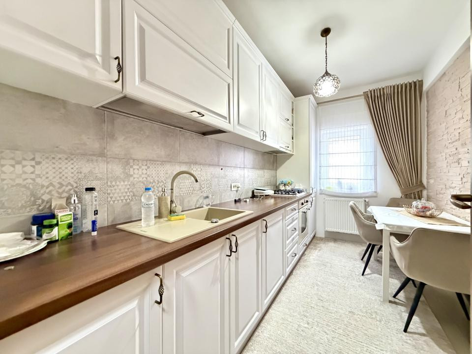 Apartament 4 camere, pe 2 nivele, 100 mp utili - Dumbravita