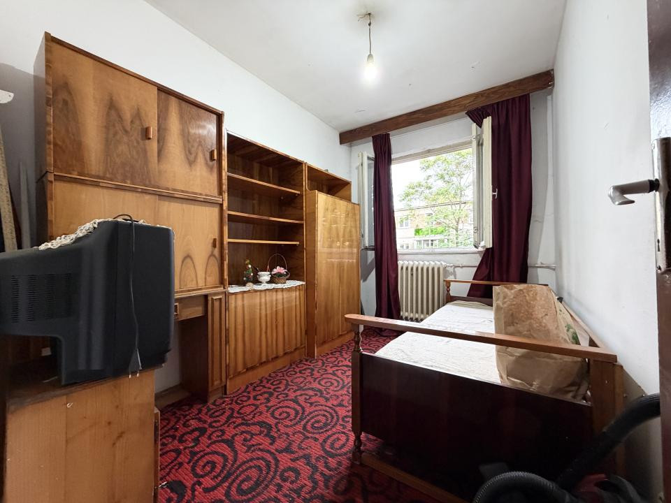 Apartament 3 camere, 50 mp utili, etaj 3, zona Dacia