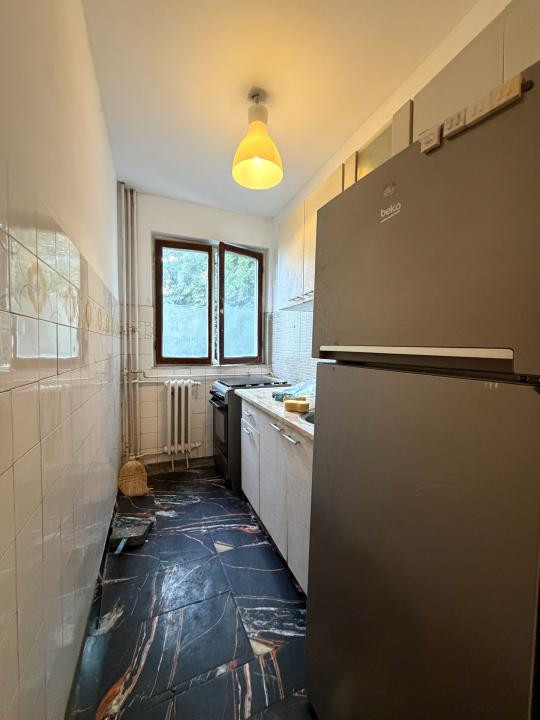 Apartament 3 camere, 50 mp utili, etaj 3, zona Dacia