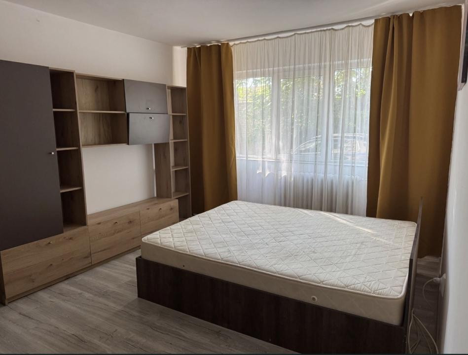  DE INCHIRIAT Garsoniera, 22mp, parter - Complexul Studentesc