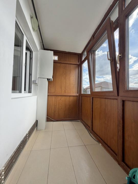 Apartament 2 camere, decomandat, mobilat si utilat, zona Soarelui