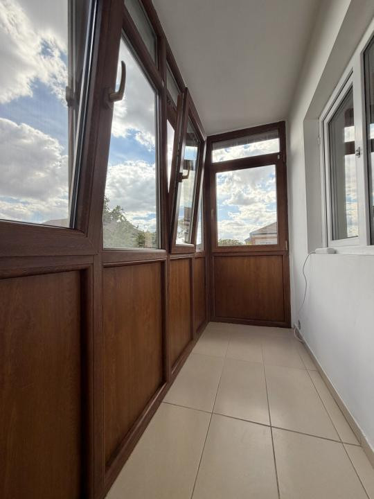 Apartament 2 camere, decomandat, mobilat si utilat, zona Soarelui