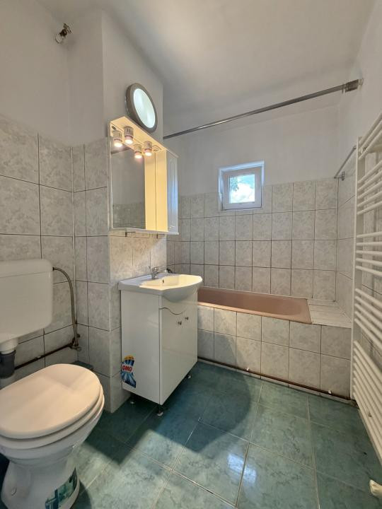 Apartament 2 camere, decomandat, mobilat si utilat, zona Soarelui