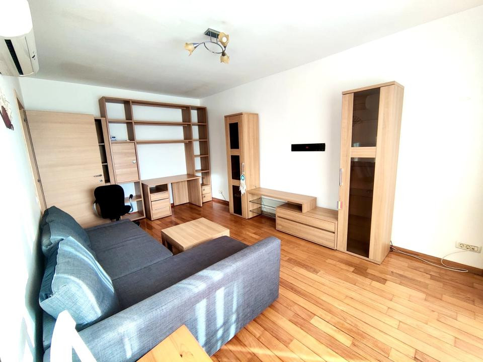 Apartament 3 camere, 66mp utili, 2 locuri parcare - Zona Aradului