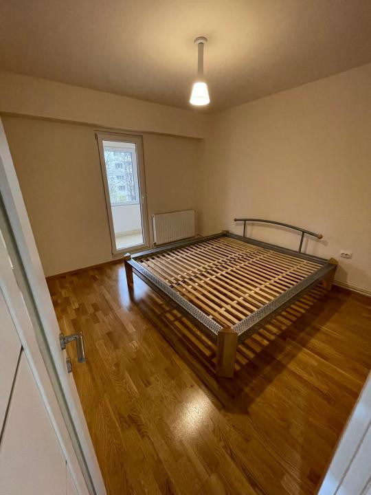  DE INCHIRIAT Apartament 2 camere, 58mp, etaj 2 - Aradului