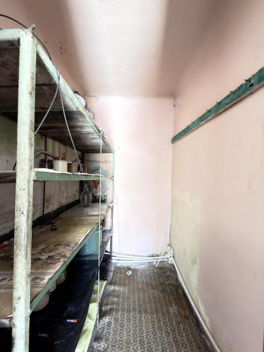 Casa cu 3 apartamente, 116 mp utili, 479 mp teren - Ghiroda noua