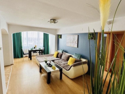  DE INCHIRIAT Apartament 2 camere, 67mp, etaj 8 - zona Garii