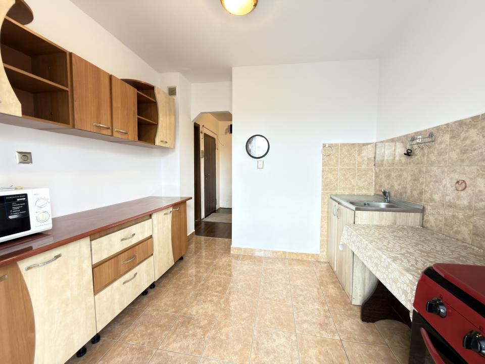 Apartament 2 camere, Decomandat, 50 mp utili - zona Lipovei