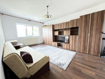 Apartament 2 camere, Decomandat, 50 mp utili - zona Lipovei