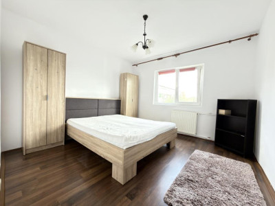 Apartament 2 camere, Decomandat, 50 mp utili - zona Lipovei