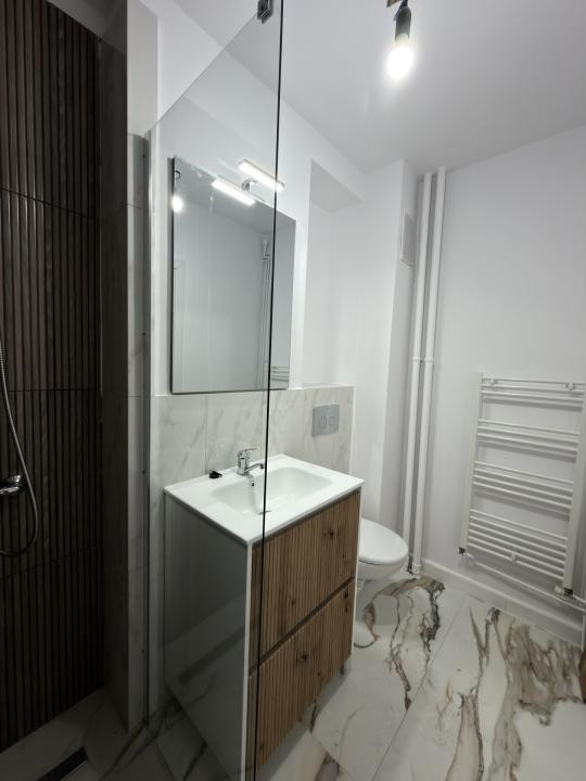 Apartament 2 Camere, 48 mp utili, semidecomandat, Etaj 3, Lift - Gheorghe Lazar