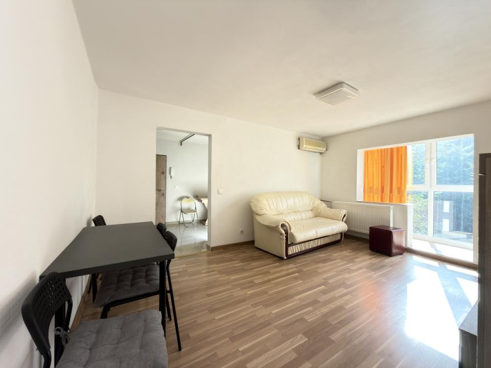 Apartament 2 camere, etaj 1, 44 mp utili - zona Soarelui