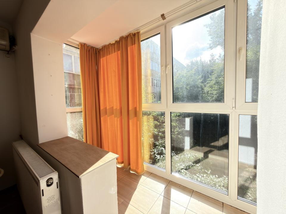 Apartament 2 camere, etaj 1, 44 mp utili - zona Soarelui