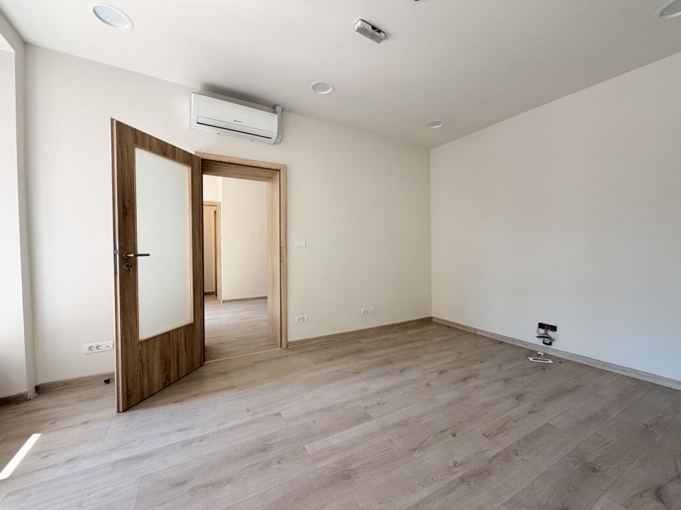 SAD 37 mp, 3 incaperi, complet renovat - Piata Unirii