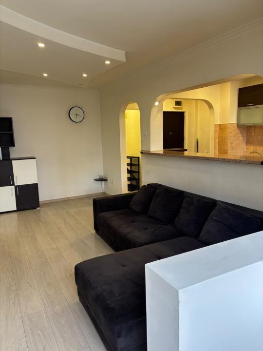  DE INCHIRIAT Apartament 2 camere, 41mp, etaj 2 - zona Garii