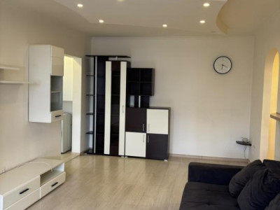  DE INCHIRIAT Apartament 2 camere, 41mp, etaj 2 - zona Garii