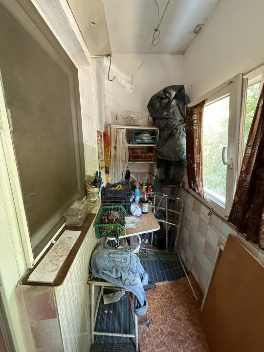 Apartament cu o camera, 37 mp utili, etaj 1, cu balcon - Dambovita