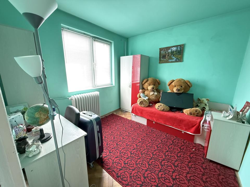 Apartament cu 3 camere, etaj 8, 65 mp utili, ideal pentru investitie - Girocului