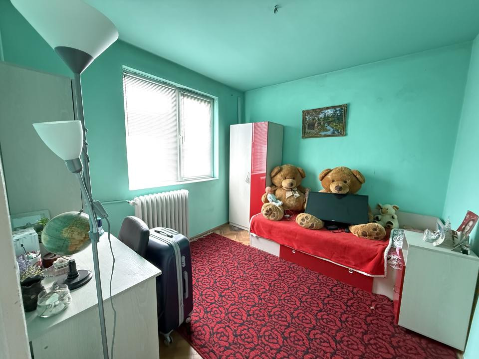 Apartament cu 3 camere, etaj 8, 65 mp utili, ideal pentru investitie - Girocului