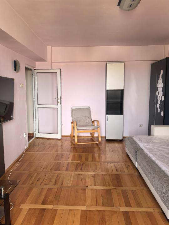  DE INCHIRIAT Apartament 1 camera, 42mp, etaj 6/9 - Spitalul Judetean