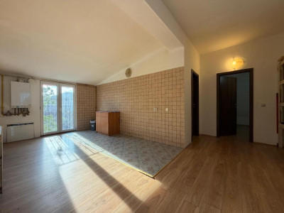Apartament 2 camere, 58 mp utili, terasa 99 mp, gradina 220 mp - Mehala 