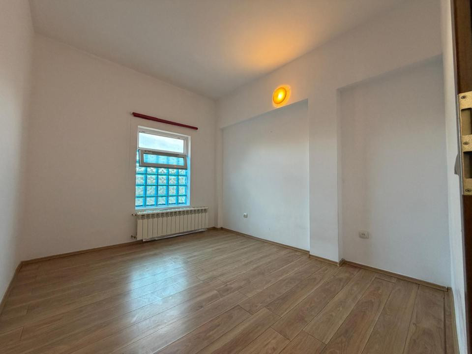 Apartament 3 camere, 68 mp utili, gradina 115 mp - Mehala 