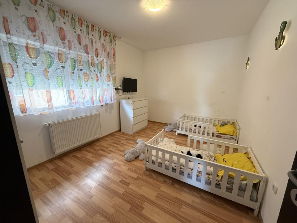 Apartament cu 3 camere, decomandat, 64 mp utili, curte privata - Sanandrei