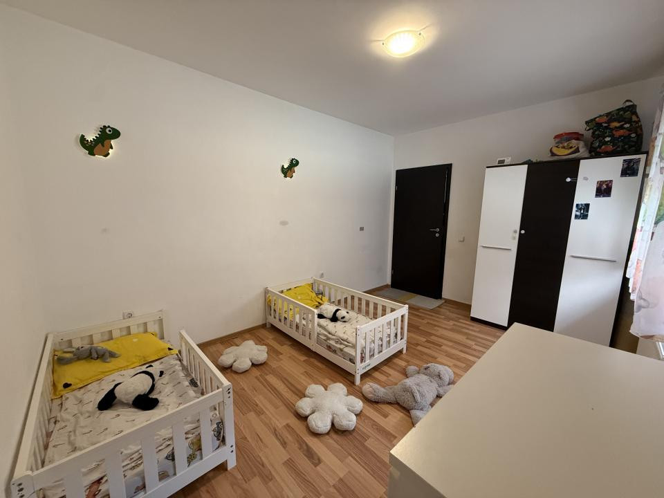 Apartament cu 3 camere, decomandat, 64 mp utili, curte privata - Sanandrei