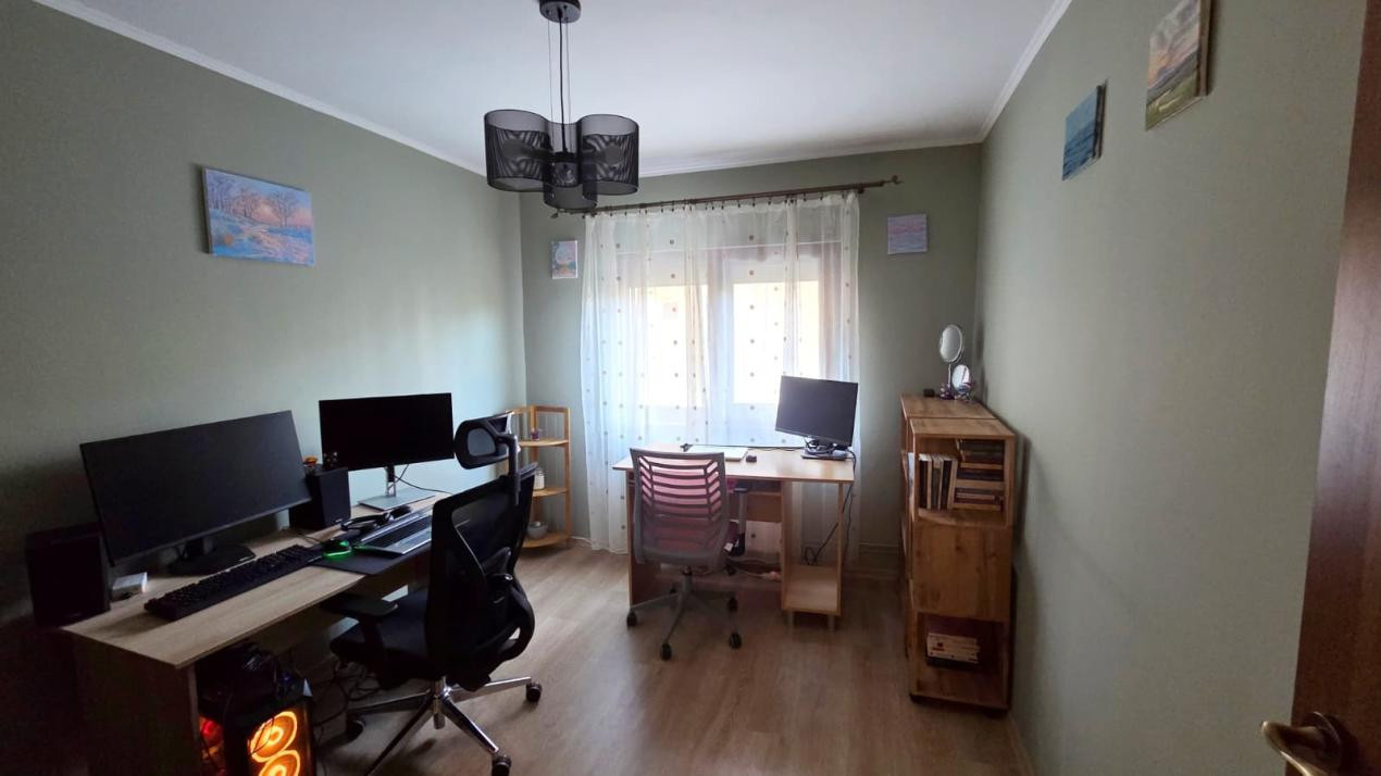 Apartament cu 3 camere, decomandat, 65 mp utili, parter - Aradului