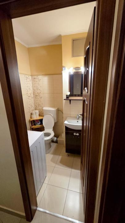 Apartament cu 3 camere, decomandat, 65 mp utili, parter - Aradului