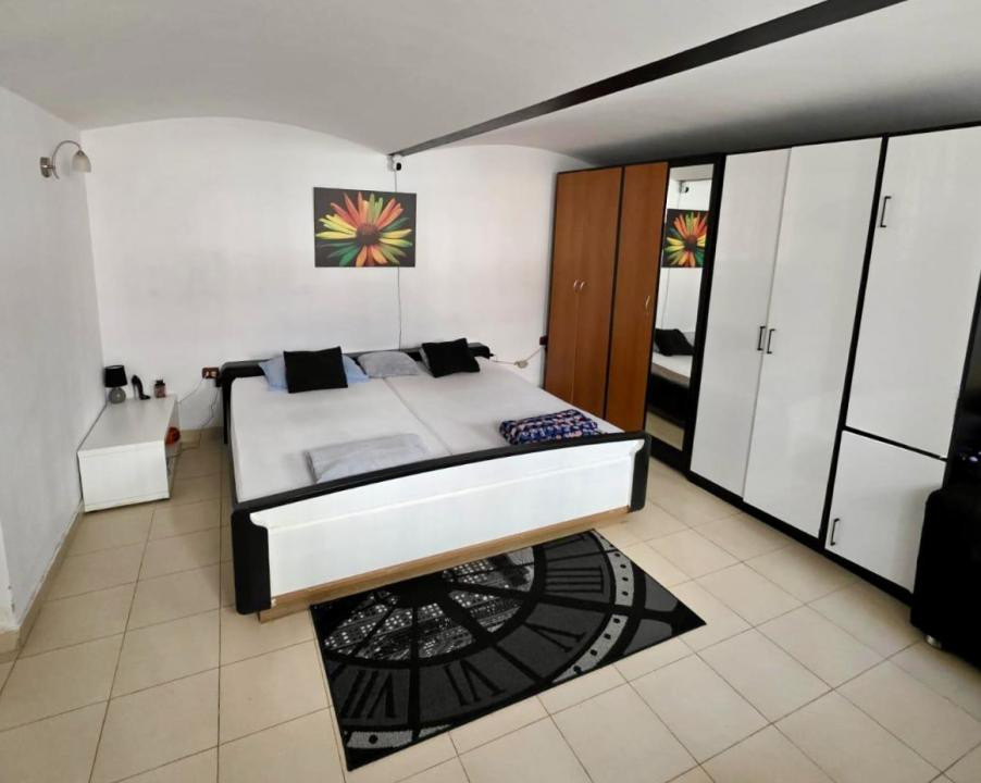 Apartament la demisol, 68 mp utili - zona Centrala Timisoara
