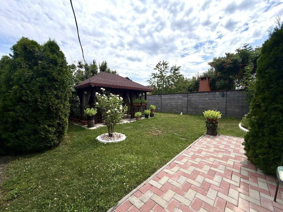 Casa individuala, 4 camere, 150 mp utili, 380 mp teren - Dumbravita