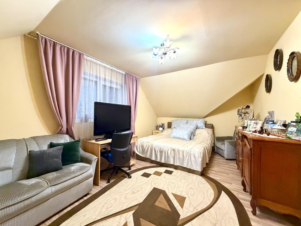 Casa individuala, 4 camere, 150 mp utili, 380 mp teren - Dumbravita