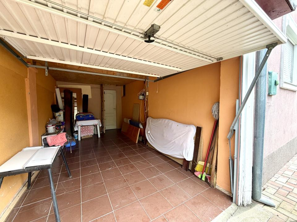 Casa individuala, 4 camere, 150 mp utili, 380 mp teren - Dumbravita