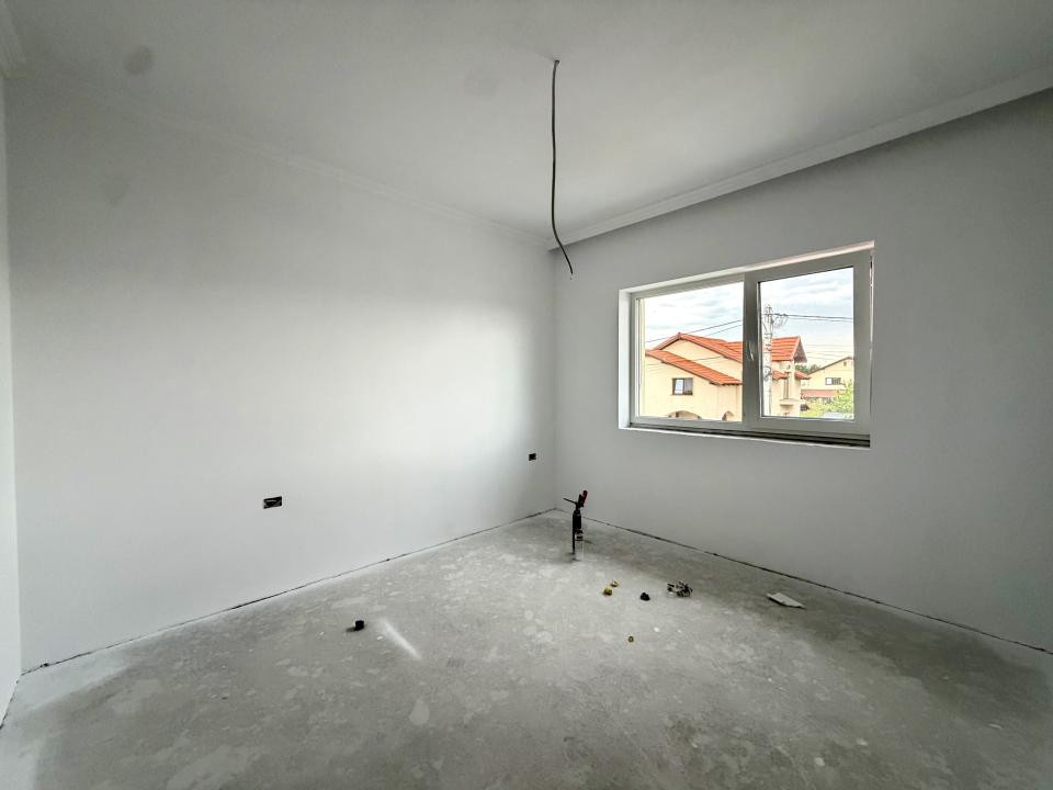 Duplex despartit prin garaj, 4 camere, 108 mp utili - Dumbravita