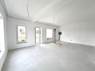 Duplex despartit prin garaj, 4 camere, 108 mp utili - Dumbravita