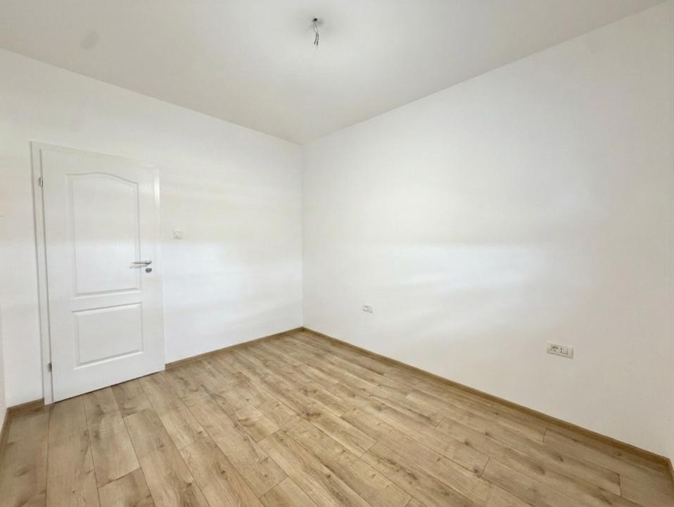 Apartament 2 camere, 48 mp utili, terasa 24 mp - Giarmata Vii